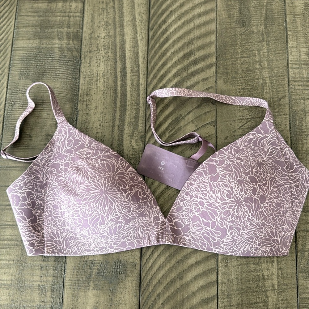 Lululemon bra